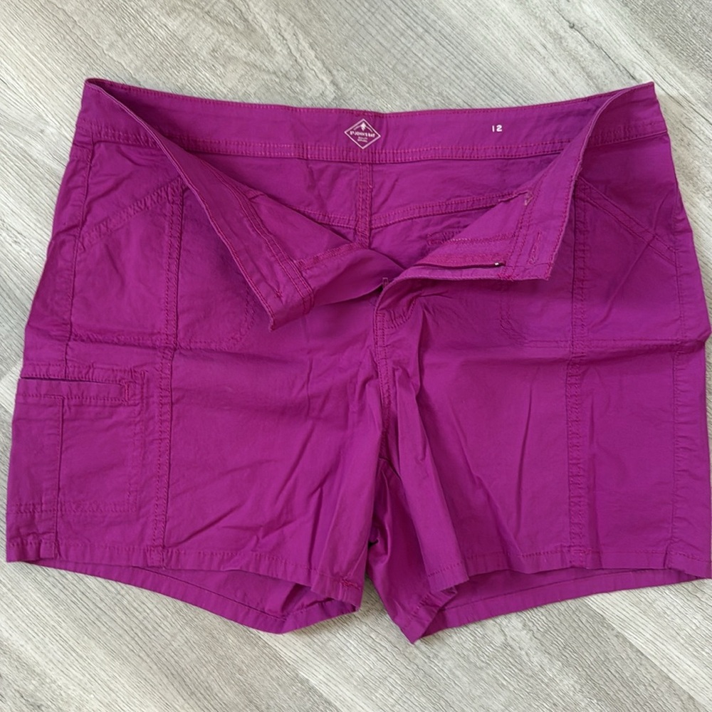 St John’s Bay Women’s Shorts 12 Pink Fuschia